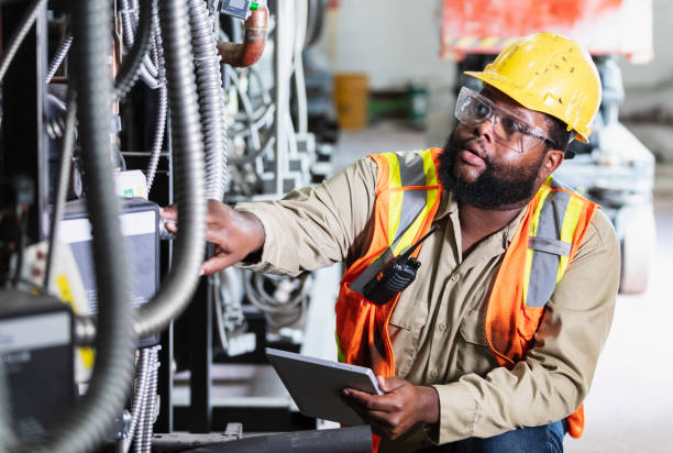 Best Electrical Contractors for Businesses  in Hastings, MI