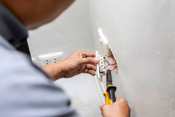 Best Circuit Breaker Repair  in Hastings, MI